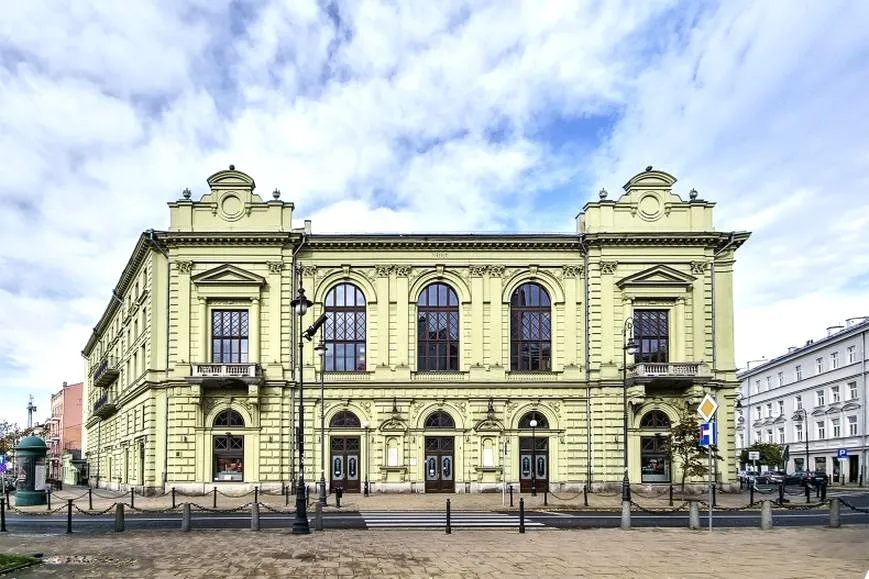 Czego nie widać w teatrze Osterwy – przewodnik po tajemnicach przed spektaklem