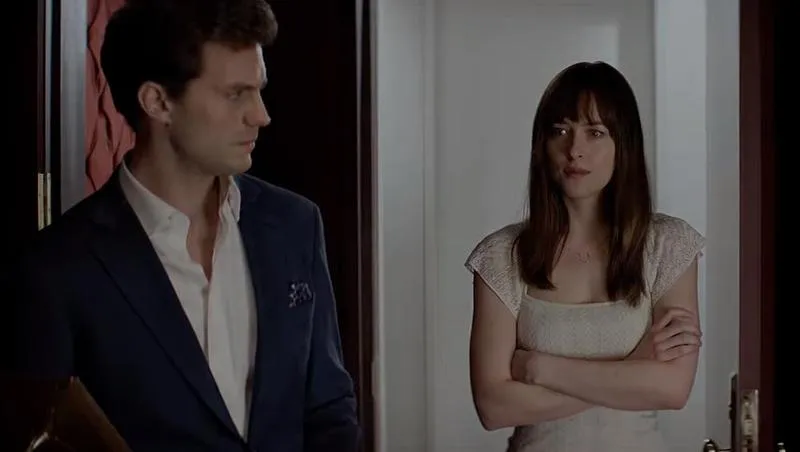 Emocje i Kontrowersje w "50 Twarzach Greya": Co Nas Czeka w Najbliższych Spektaklach?