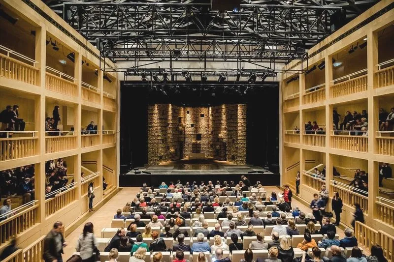 Gdański Teatr Szekspirowski: odkryj jego magię i znaczenie dla kultury