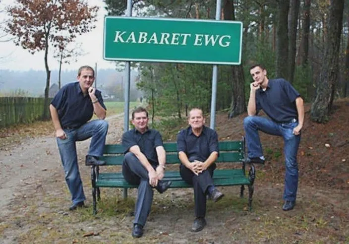 Kabaret EWG: Fascynująca historia, niezapomniane występy i plany na przyszłość