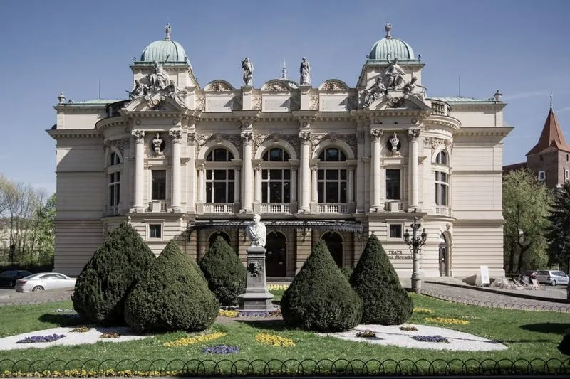 Lalka w Teatrze Słowackiego: Odkryj fascynujący świat spektaklu