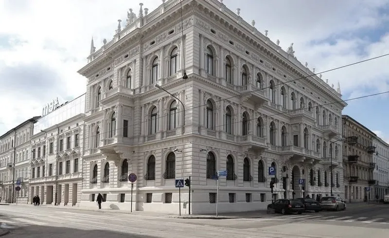 Muzeum sztuki w Łodzi: bieżące wystawy sztuki nowoczesnej, które zachwycą każdego