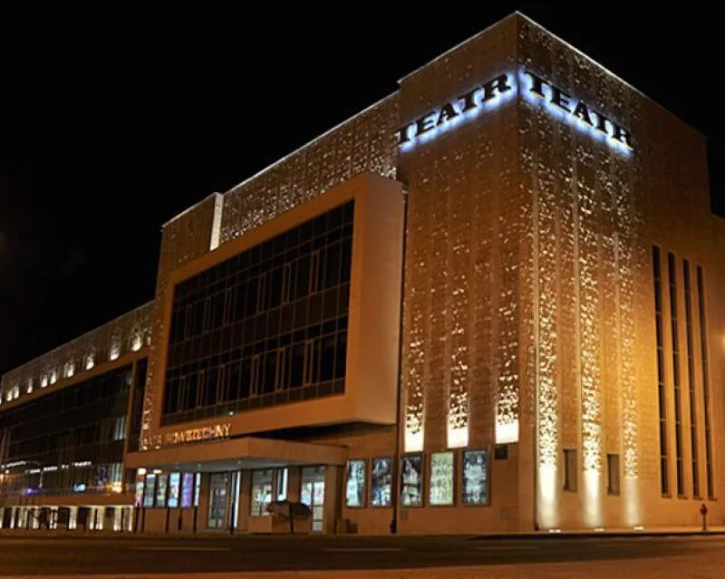 Odkryj magię repertuaru Teatru Powszechnego w Radomiu – nie przegap wyjątkowych spektakli!