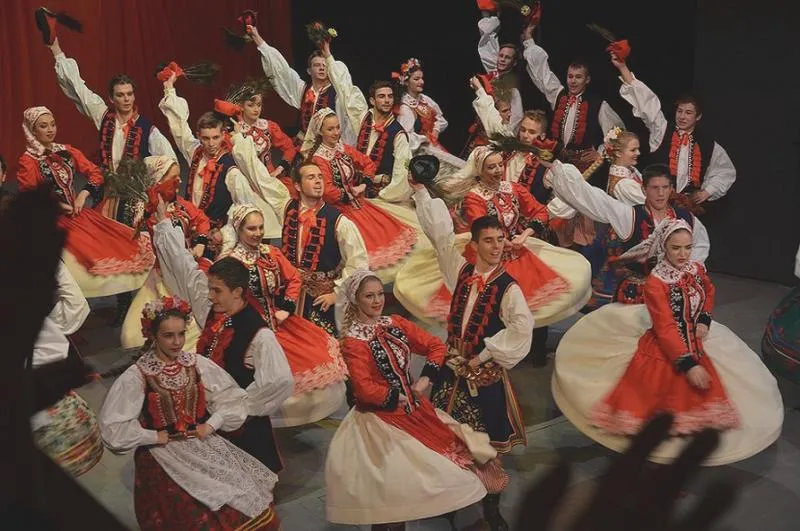 Historia tańców ludowych