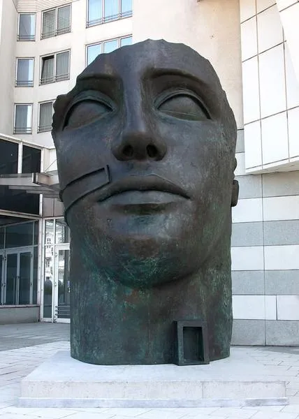 Rzeźba Helios