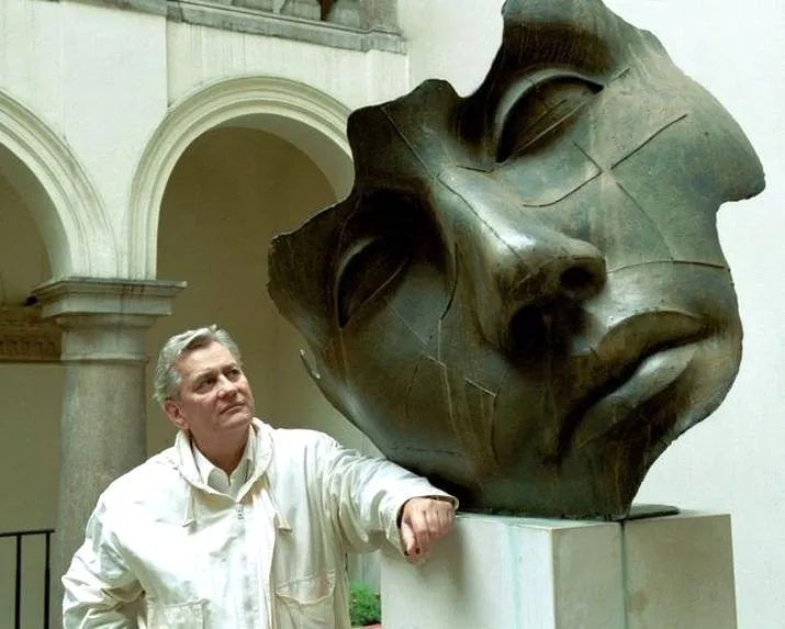 Symbolika w rzeźbach