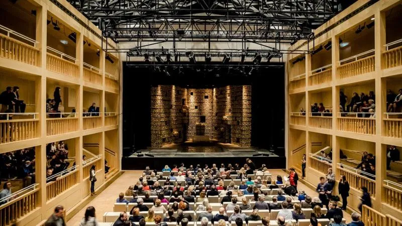 Teatr w erze cyfrowej