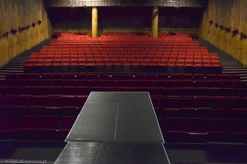 Wyjątkowe spektakle w teatrze